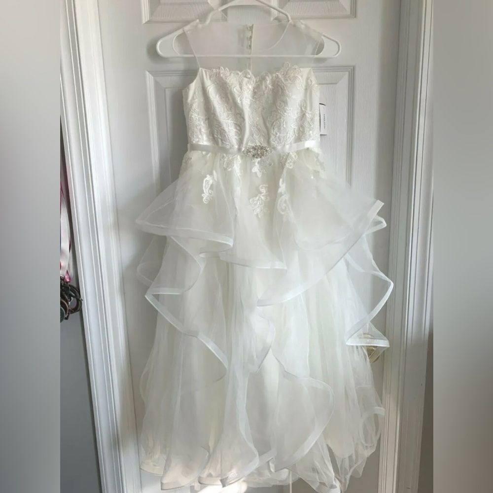 NWT David's Bridal Cap Sleeve Ivory Flower Girl or Communion Dress - Size 8